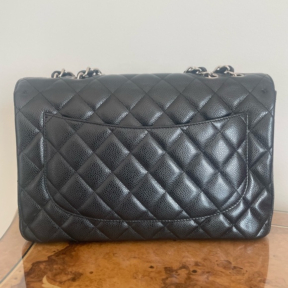 100% Authentic Chanel Jumbo Single Flap Shoulder Bag - Picture 5 of 9